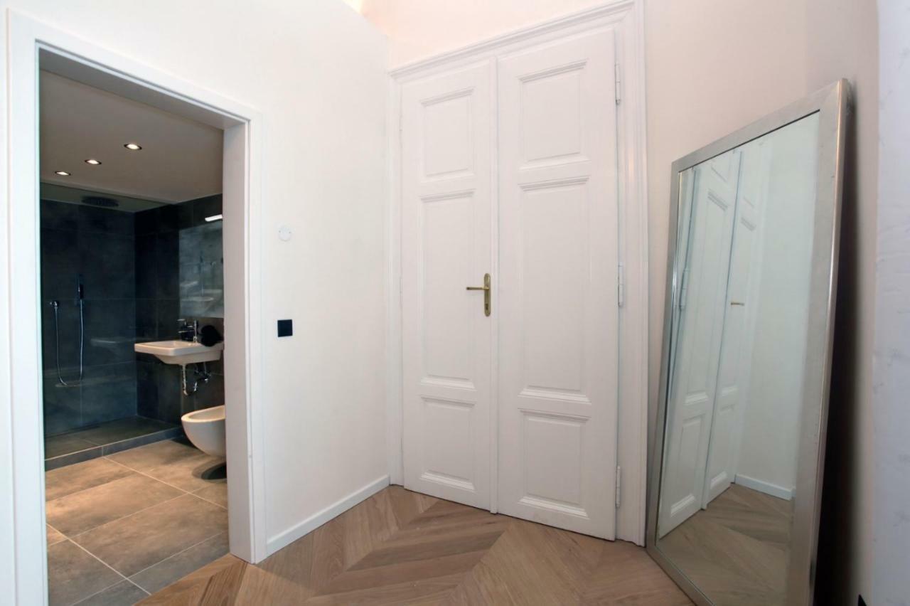 The Apartment House - Mezibranska Prague Ngoại thất bức ảnh