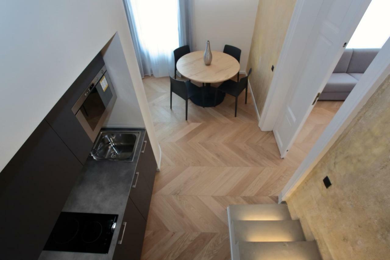 The Apartment House - Mezibranska Prague Ngoại thất bức ảnh