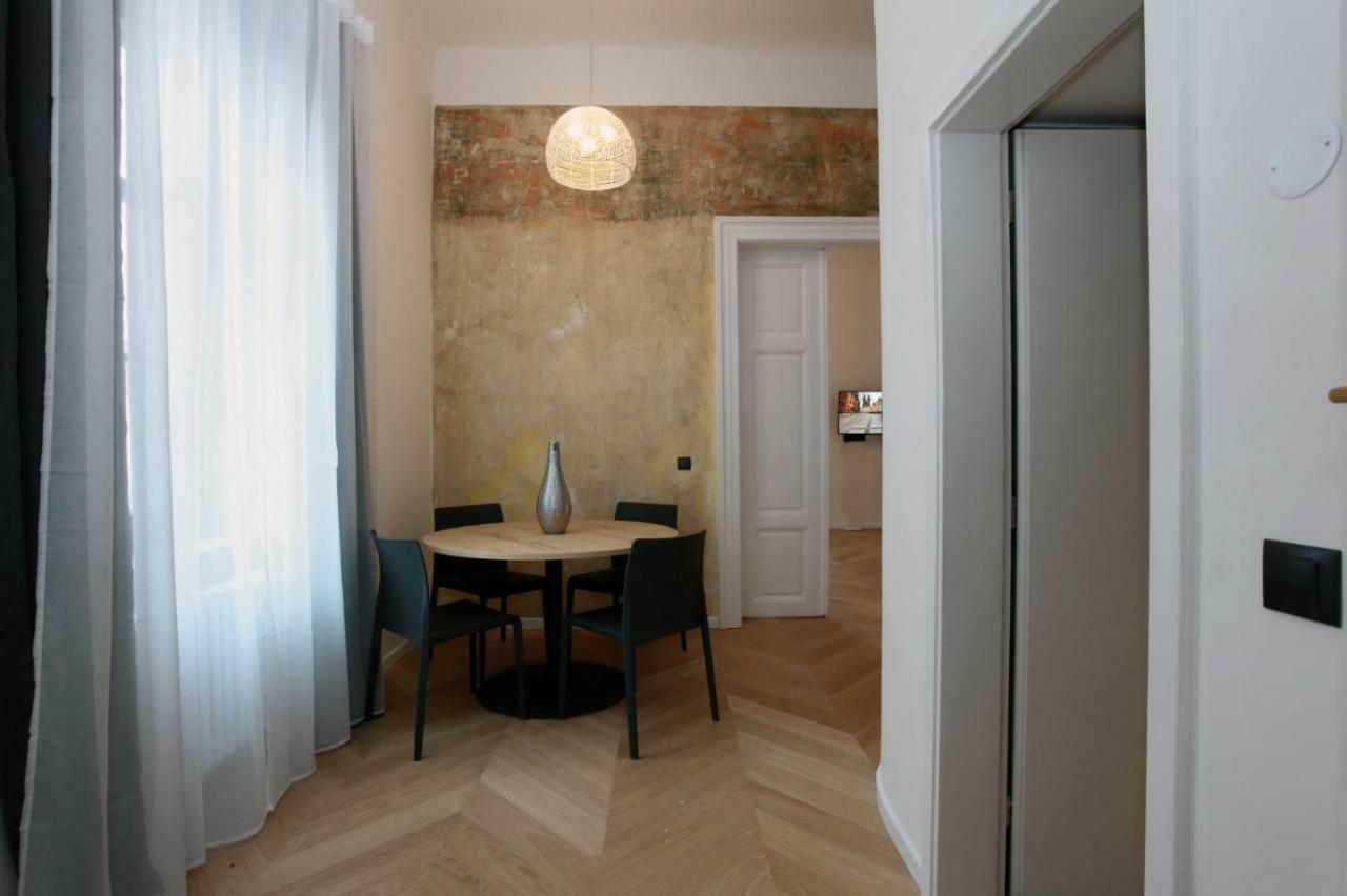 The Apartment House - Mezibranska Prague Ngoại thất bức ảnh