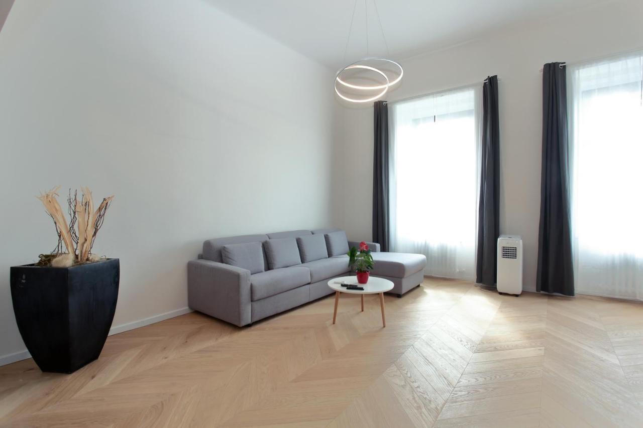The Apartment House - Mezibranska Prague Ngoại thất bức ảnh